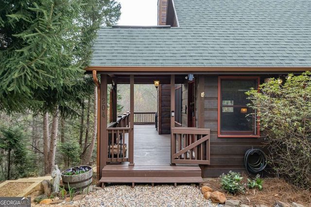 1204 Brookhaven Lane, Blue Ridge, GA 30513