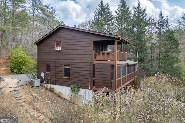 1204 Brookhaven Lane, Blue Ridge, GA 30513