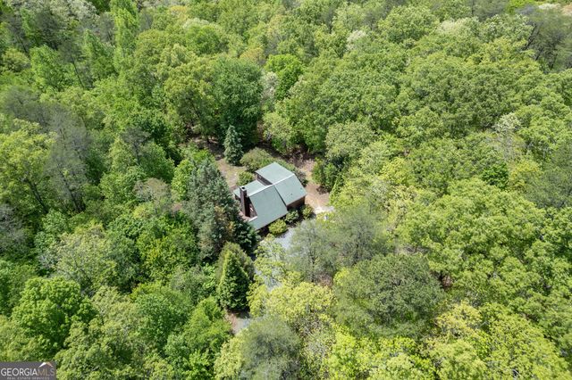 1204 Brookhaven Lane, Blue Ridge, GA 30513