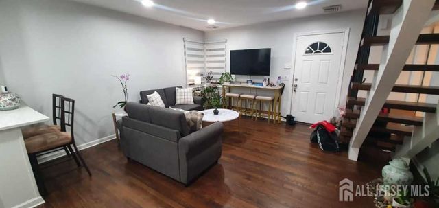 166 166 Lafayette St. Street, Piscataway, NJ 08854