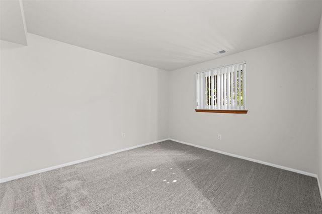 38116 Hixford Place, Westland, MI 48185