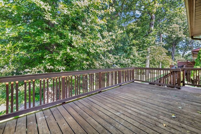 38116 Hixford Place, Westland, MI 48185