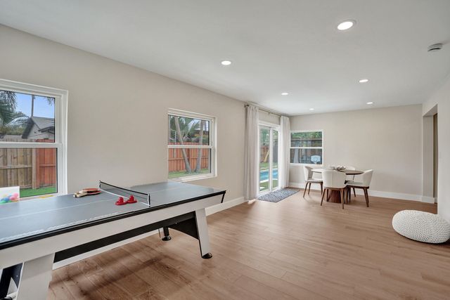 3268 Sapphire Road, Lake Worth, FL 33462