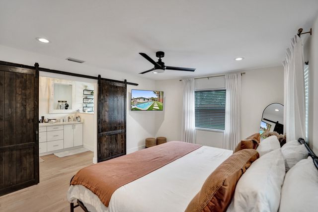 3268 Sapphire Road, Lake Worth, FL 33462