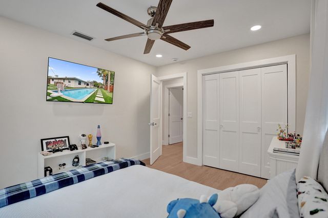 3268 Sapphire Road, Lake Worth, FL 33462