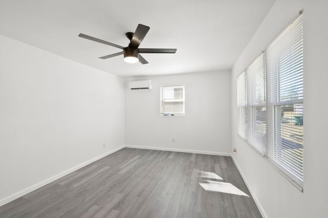 106 Allen Avenue, Spartanburg, SC 29303