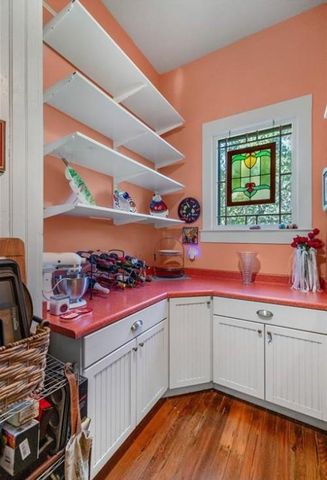 141 North Range St, Yorktown, TX 78164