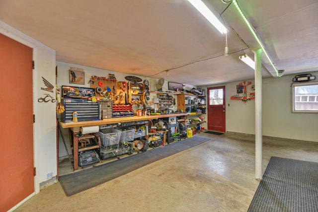 1421 W Pinehill Rd, Spokane, WA 99218