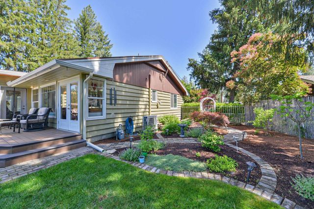 1421 W Pinehill Rd, Spokane, WA 99218