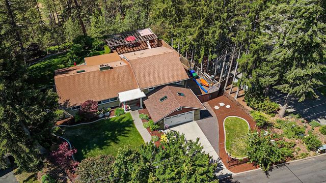 1421 W Pinehill Rd, Spokane, WA 99218