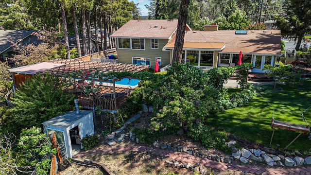 1421 W Pinehill Rd, Spokane, WA 99218
