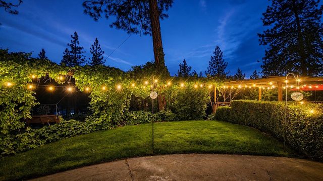 1421 W Pinehill Rd, Spokane, WA 99218