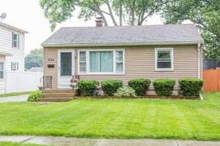204 N ELROY Avenue, Bartlett, IL 60103