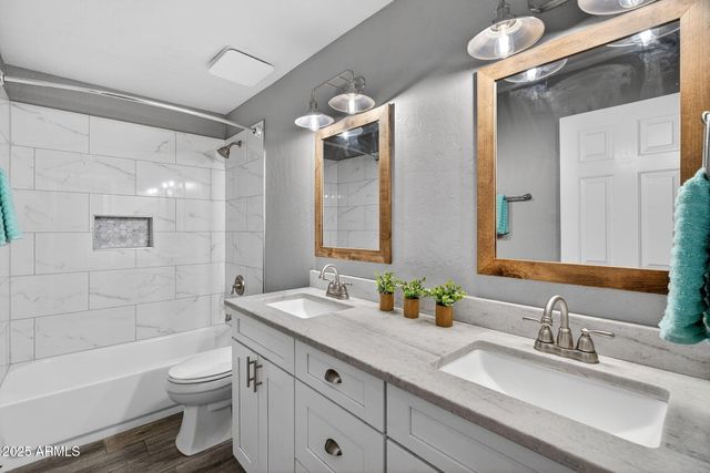 15427 S 16TH Avenue, Phoenix, AZ 85045