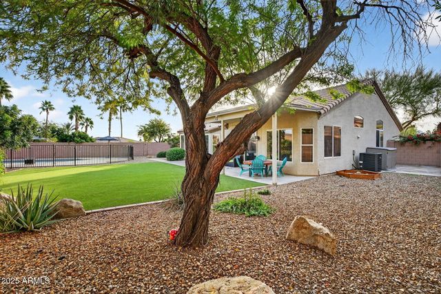 15427 S 16TH Avenue, Phoenix, AZ 85045