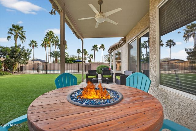 15427 S 16TH Avenue, Phoenix, AZ 85045