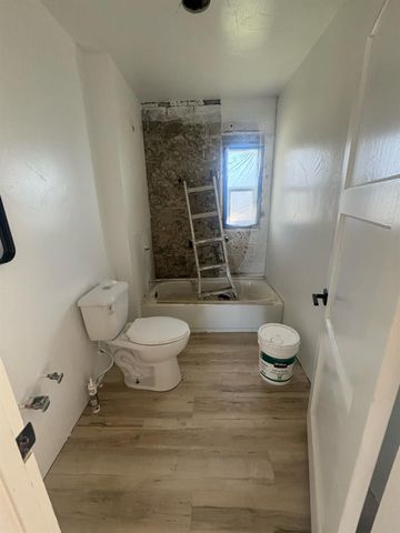 1545 53rd St, Sacramento, CA 95819