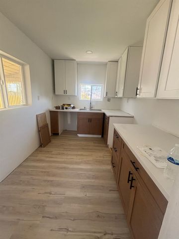 1545 53rd St, Sacramento, CA 95819