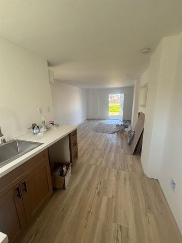 1545 53rd St, Sacramento, CA 95819