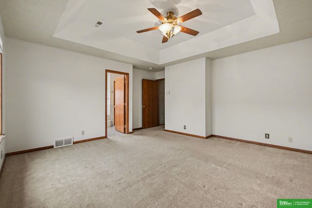 1280 N Bristolwood Drive, Fremont, NE 68025