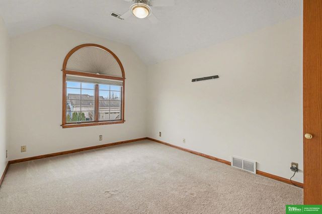 1280 N Bristolwood Drive, Fremont, NE 68025