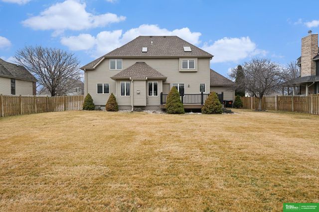 1280 N Bristolwood Drive, Fremont, NE 68025