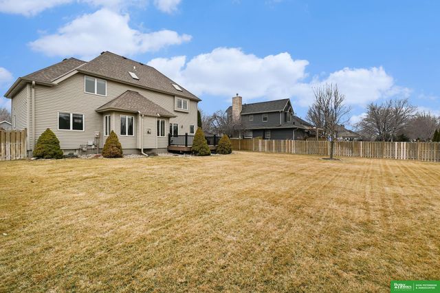 1280 N Bristolwood Drive, Fremont, NE 68025