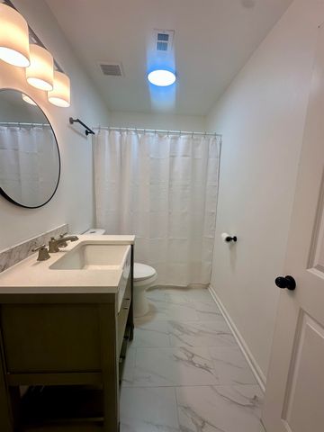 547 NAYLOR RD, Bolivar, TN 38008