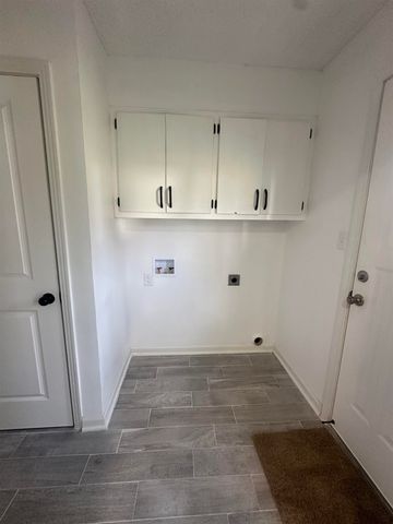 547 NAYLOR RD, Bolivar, TN 38008