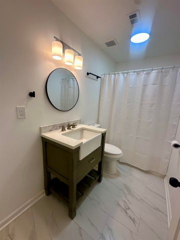 547 NAYLOR RD, Bolivar, TN 38008