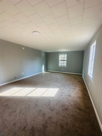 547 NAYLOR RD, Bolivar, TN 38008