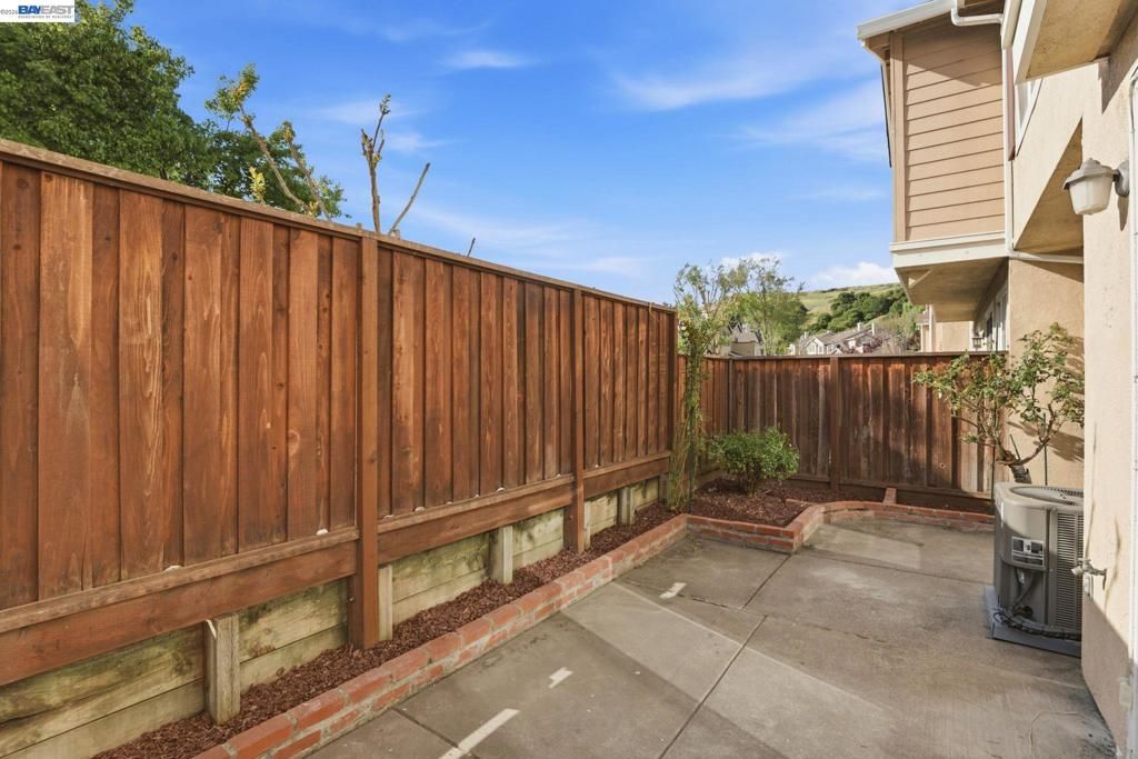 Image 28 of property listing at 7318 Bower Ln, Dublin, CA 94568