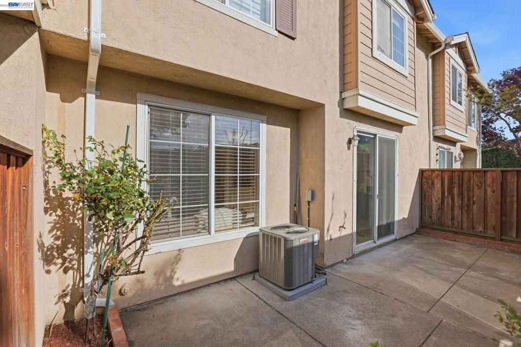 Image 30 of property listing at 7318 Bower Ln, Dublin, CA 94568