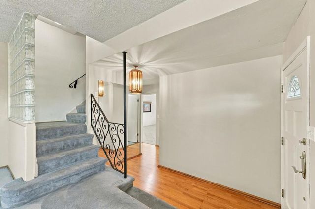 1092 S Daniel Way, San Jose, CA 95128