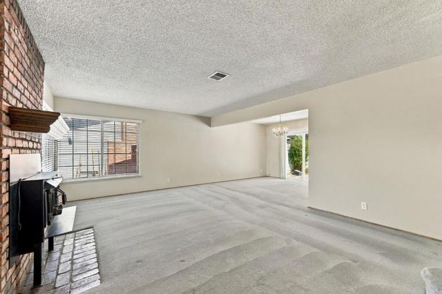 1092 S Daniel Way, San Jose, CA 95128