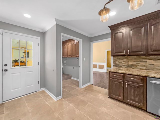 124 Audrey Way, Kathleen, GA 31047