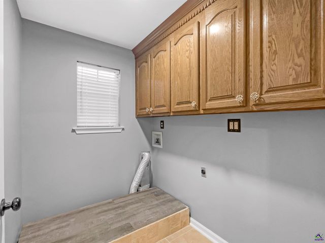 124 Audrey Way, Kathleen, GA 31047