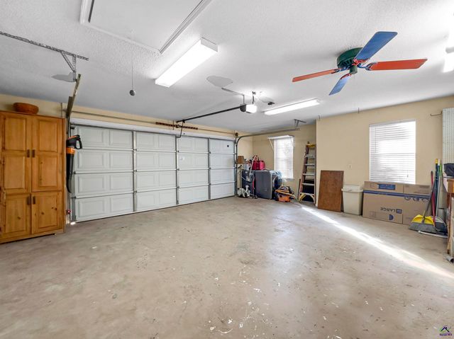 124 Audrey Way, Kathleen, GA 31047