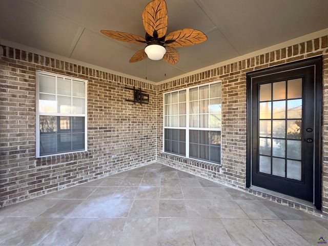 124 Audrey Way, Kathleen, GA 31047