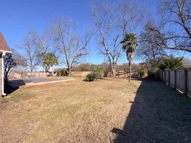 124 Audrey Way, Kathleen, GA 31047