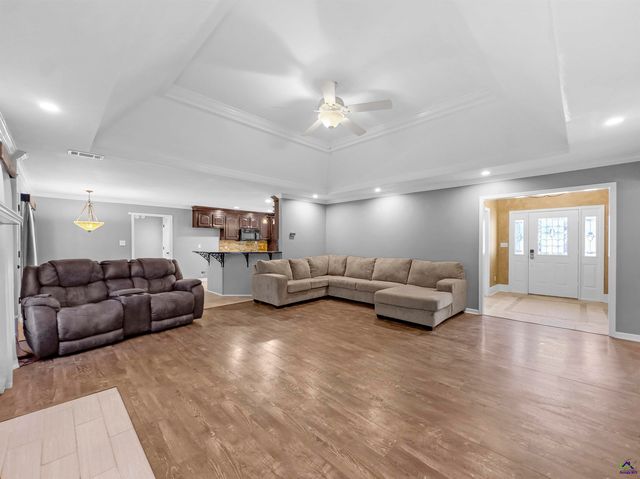 124 Audrey Way, Kathleen, GA 31047