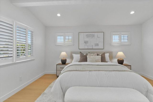 758 Telford Avenue, Mountain View, CA 94043