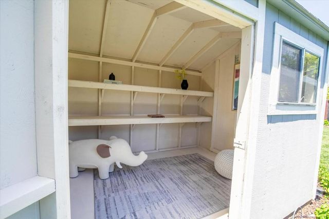 758 Telford Avenue, Mountain View, CA 94043