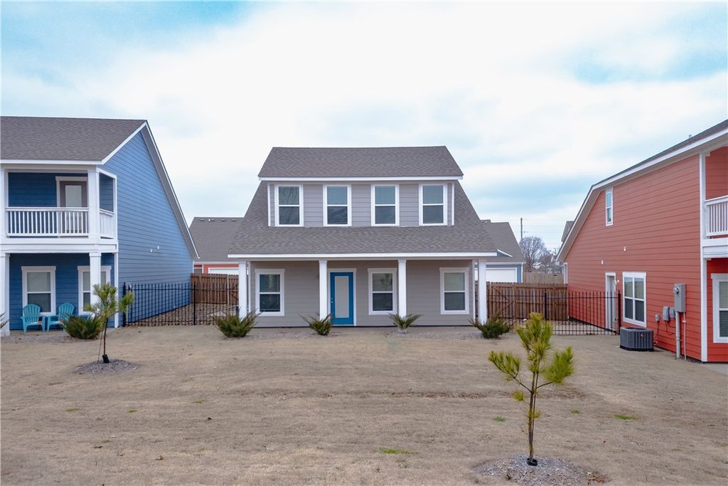 1678 N Izard Lane, Fayetteville, AR 72704