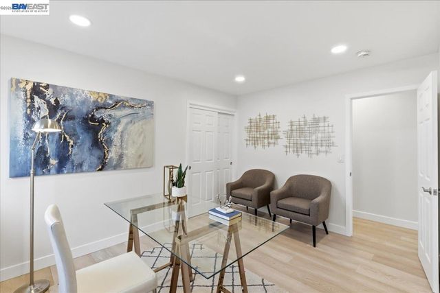 4519 EDWARDS LN, Castro Valley, CA 94546