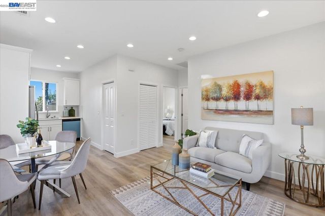 4519 EDWARDS LN, Castro Valley, CA 94546