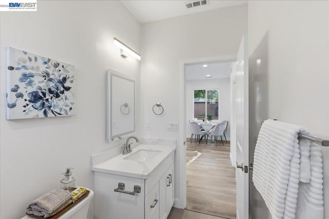 4519 EDWARDS LN, Castro Valley, CA 94546