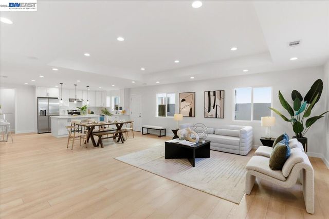 4519 EDWARDS LN, Castro Valley, CA 94546