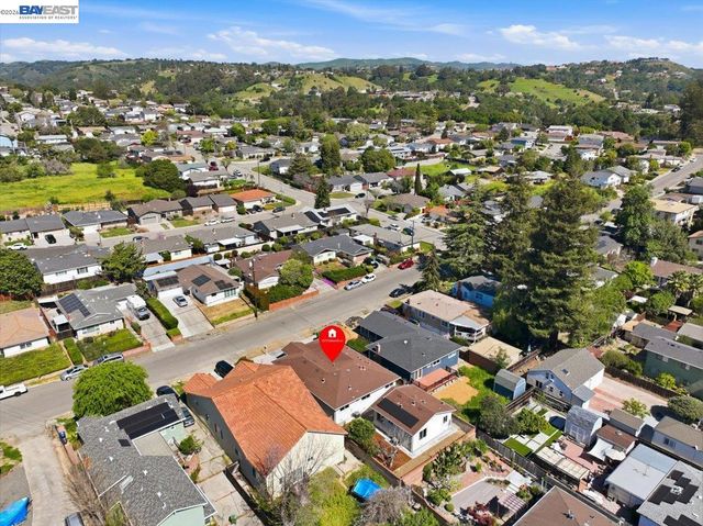 4519 EDWARDS LN, Castro Valley, CA 94546