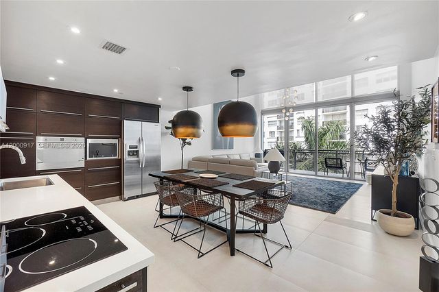 6000 Collins Ave 527, Miami Beach, FL 33140